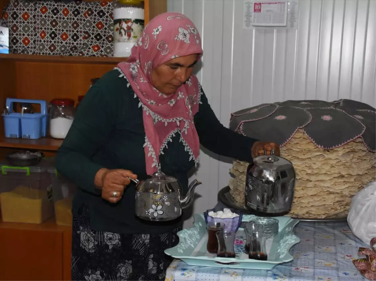 Adıyamanlı Depremzedelerin İlk İftarı