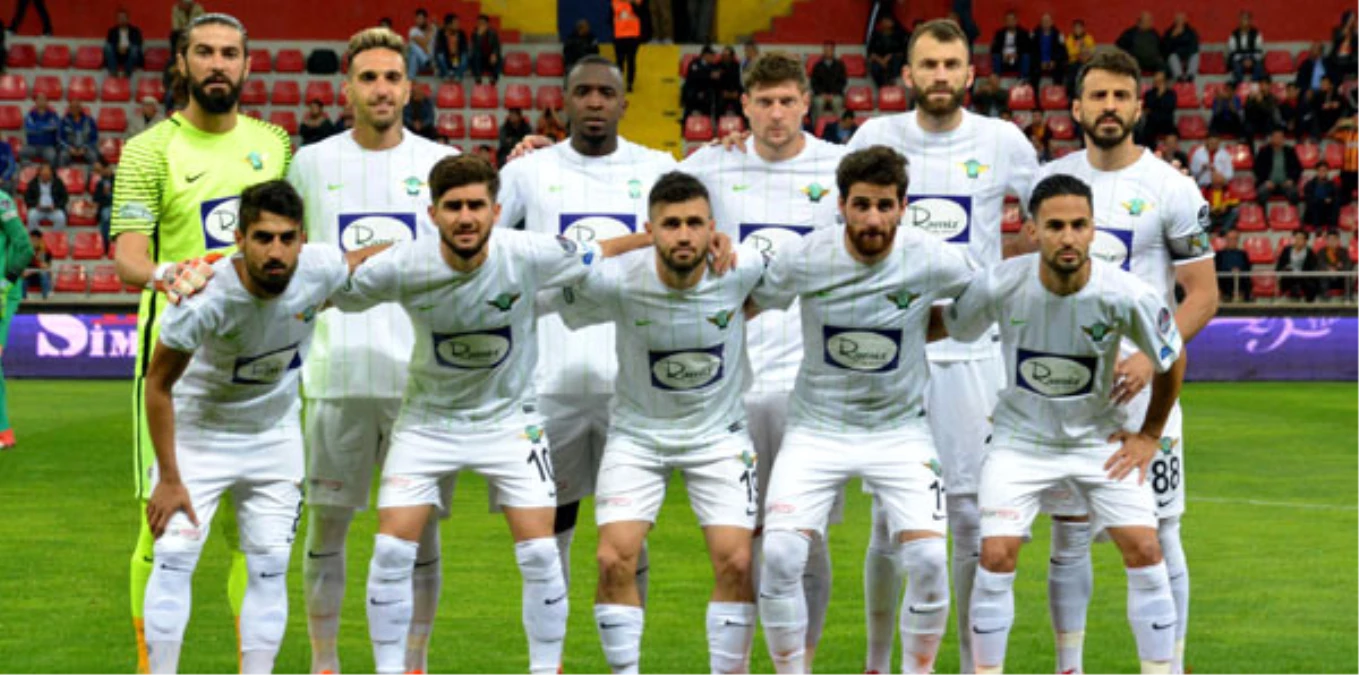 Akhisarspor\'da 9 Futbolcunun Sözleşmesi Bitiyor