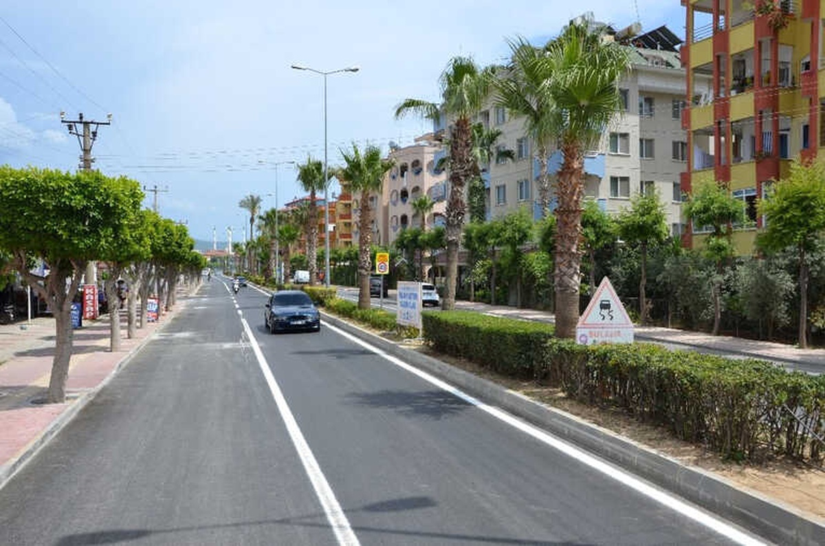 Alanya İstiklal Caddesi Yenilendi