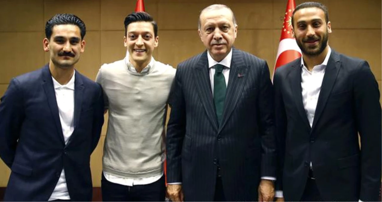 Alman Hükümet Sözcüsü: Futbolcuların Erdoğan\'ı Ziyareti Yanlış Anlamaya Davet Çıkarabilir