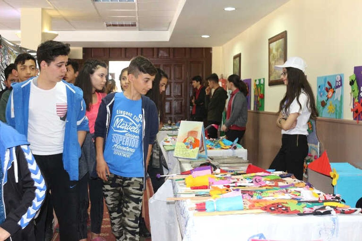 Çocuk Gelişi Öğrencileri Sergisi Düzenledi