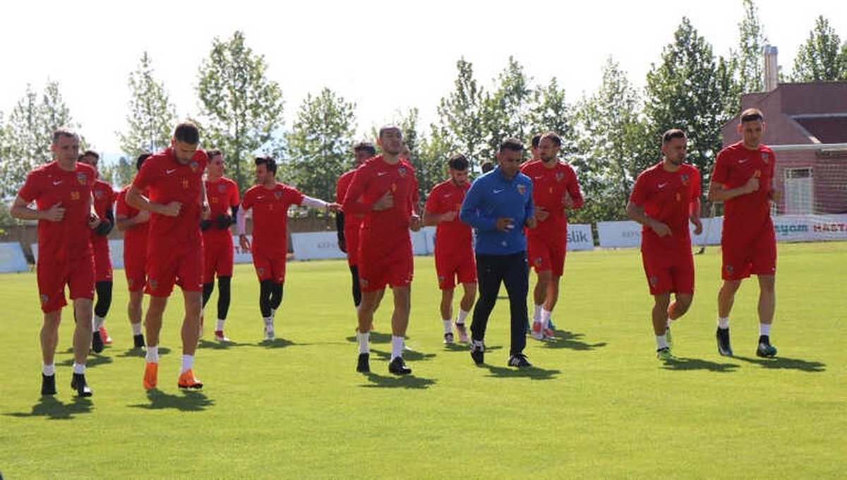 Kayserspor\'da Sumudica\'sız İlk Antrenman