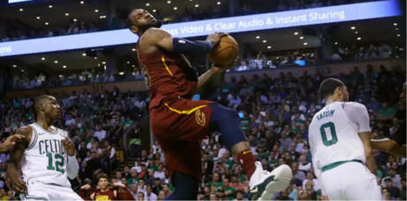 Lebron James\'in Tarihi Performansı Yetmedi! Celtics 2-0 Önde...