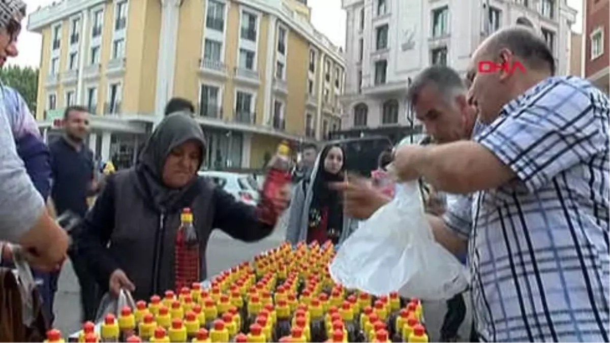 Oruç Baba Türbesinde İlk İftar