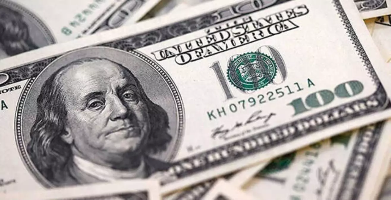 Dolarda Yüksek Seyir Devam Ediyor