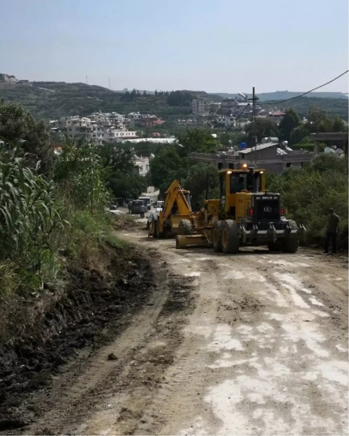 Samandağ Belediyesi Fen İşleri Müdürlüğü Yoğun Mesaide