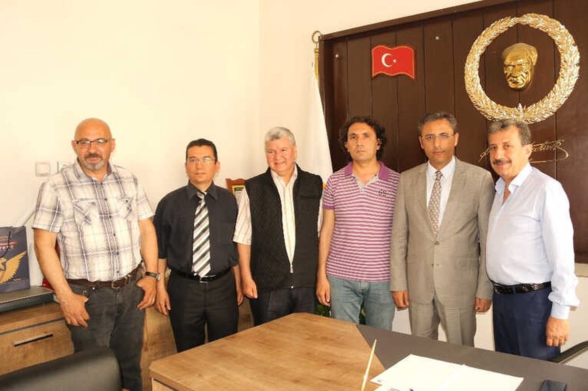 Akdeniz Belediye Başkanı Pamuk\'tan Mgc Yönetimine Ziyaret