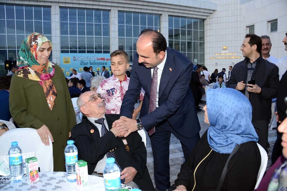 Altay: "Konya, Ramazan\'ın En Güzel Yaşandığı Şehirlerdendir"