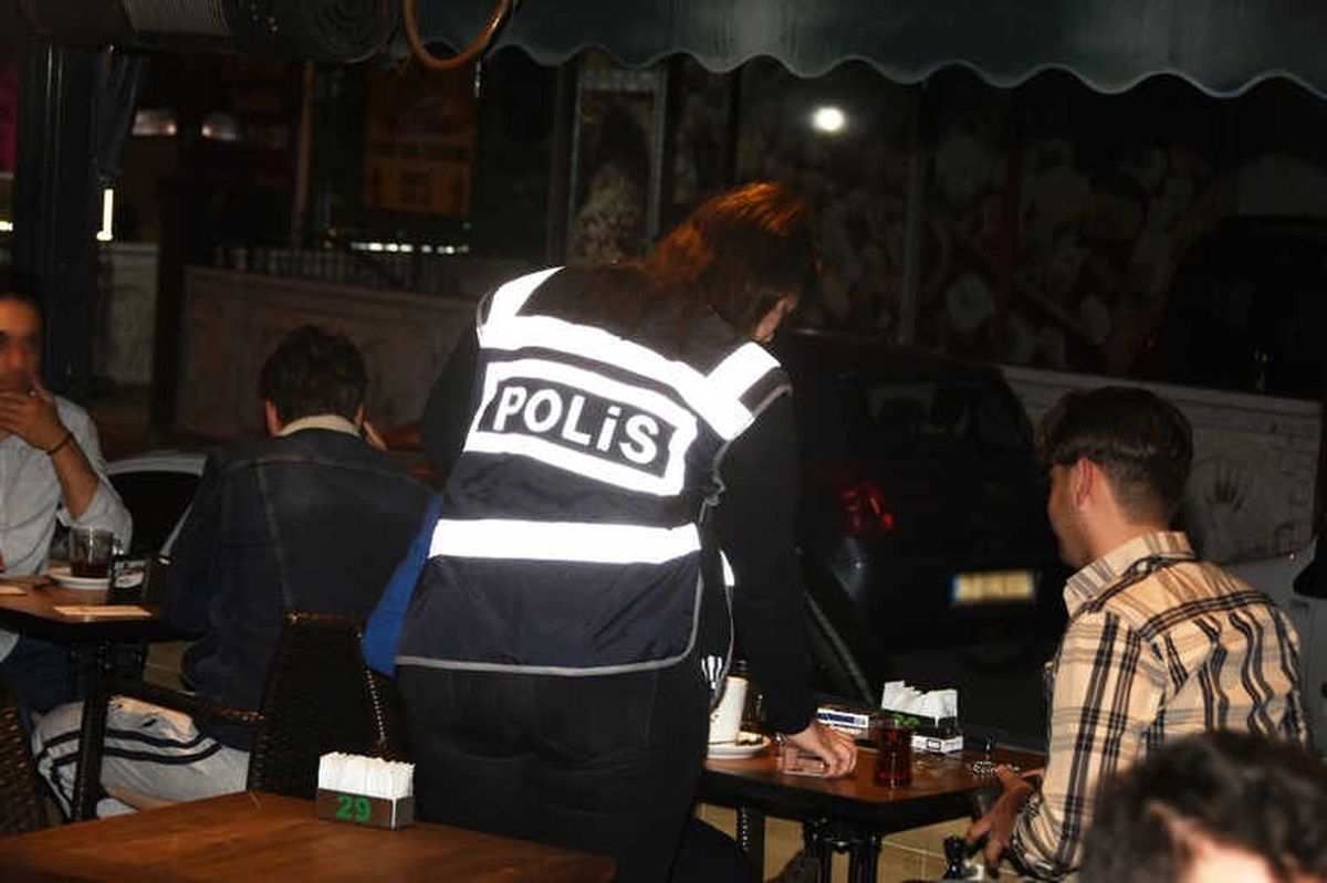 Antalya\'da Yabancı Uyruklu Aranan Şahıslara Yönelik Uygulama