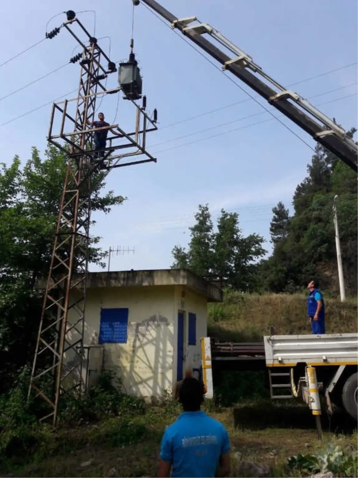 Aski 3 Milyon TL Yatırımla 30 Bin Metre Enerji Nakil Hattı Yaptı