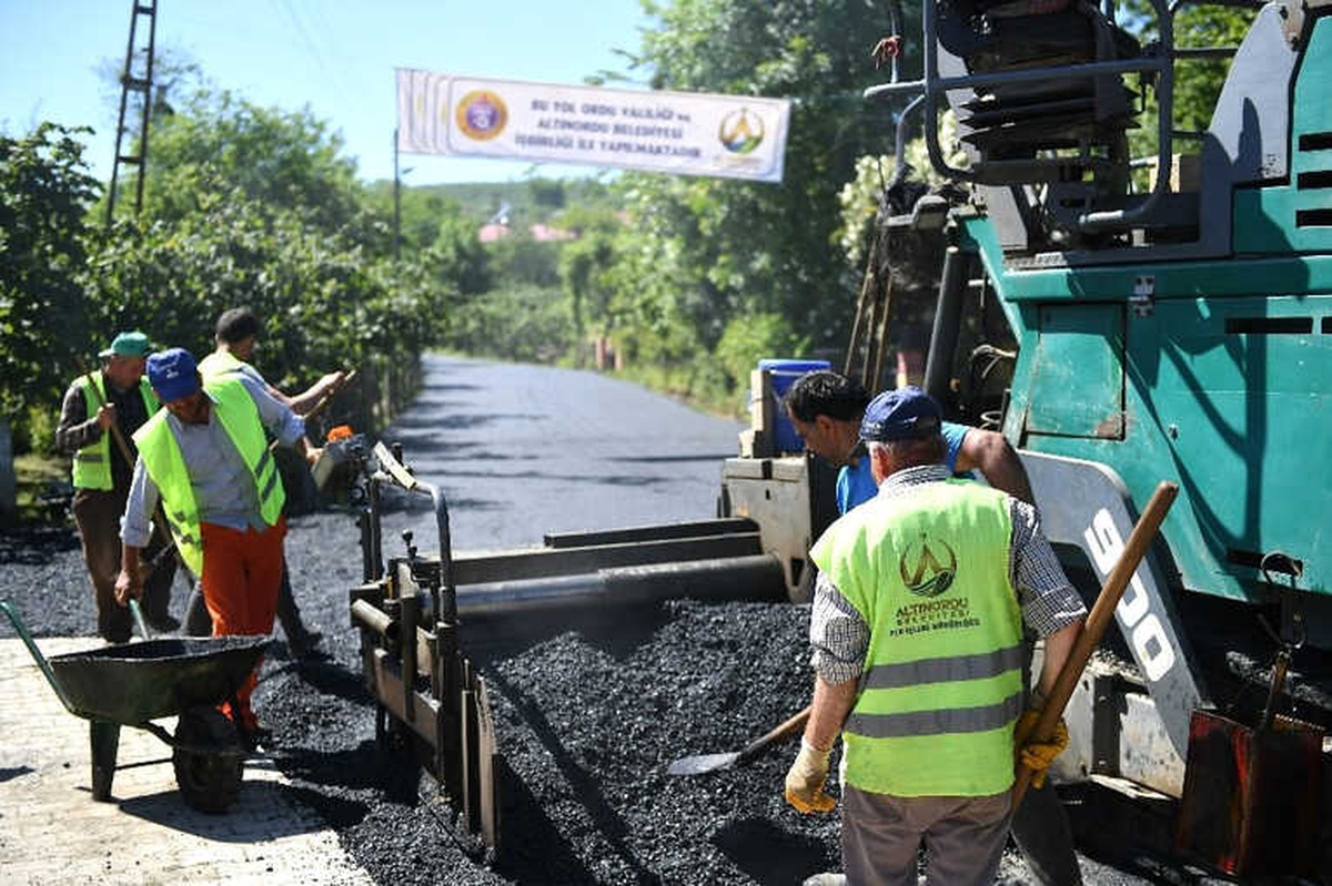 Çavuşlar-Burhanettin Yolu Asfaltlandı