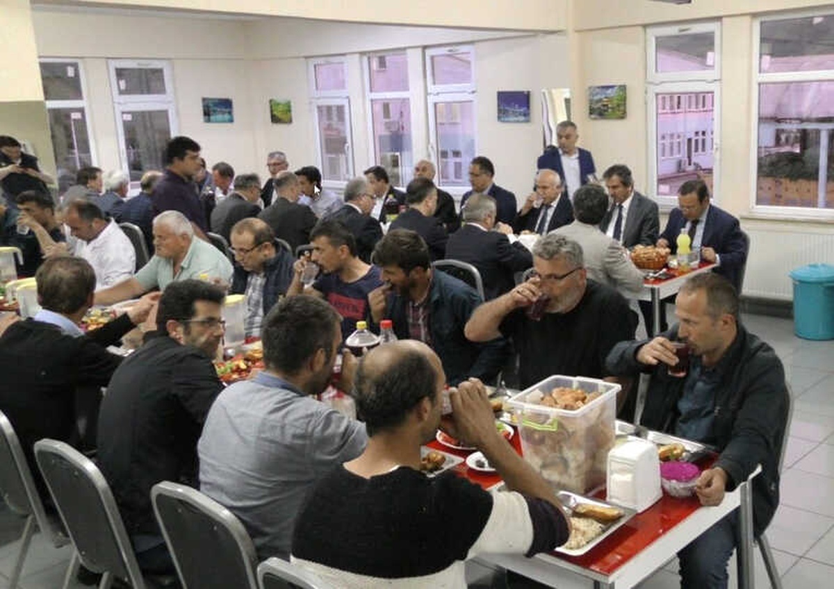 Çaykur Genel Müdür Vekili Alim: "Bütün Fabrikalar Tam Kapasite Çalışıyor"