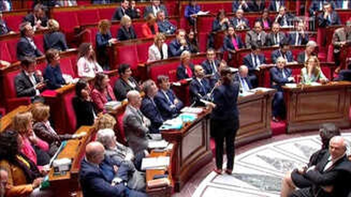 Fransa\'da Cinsel İlişkide Rıza Yaşı Tartışması