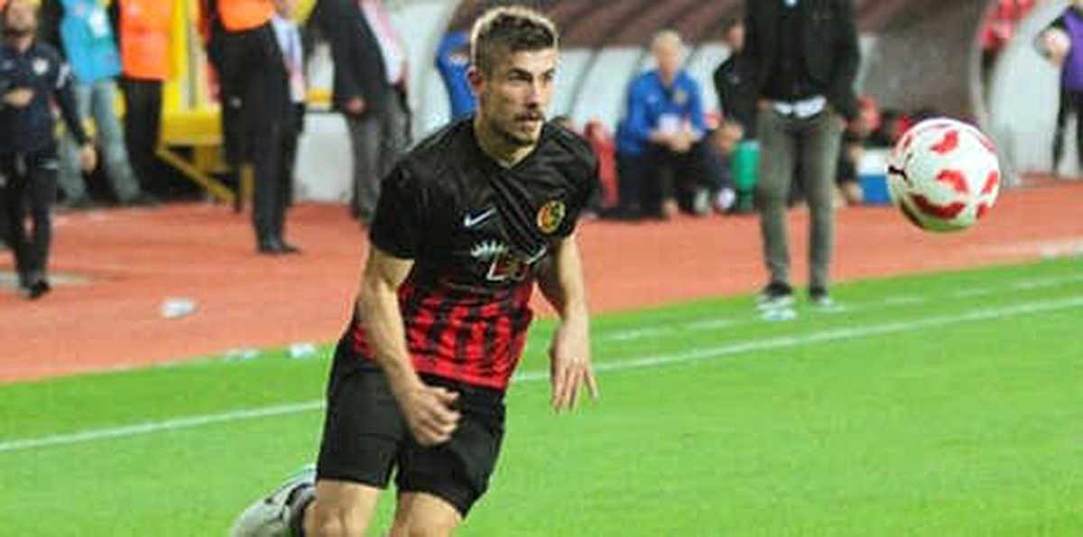 Galatasaray, Eskişehirsporlu Dorukan ile Anlaştı