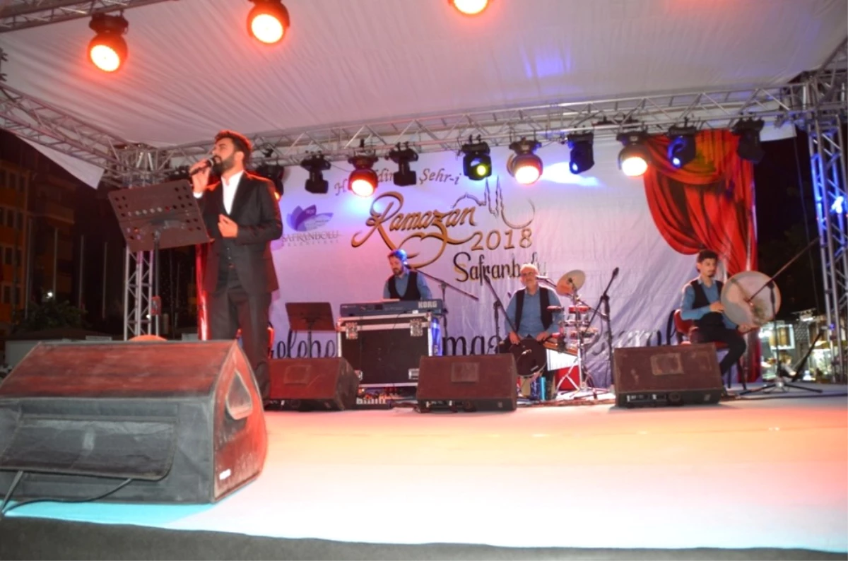 Geleneksel Ramazan Akşamları Eğlencesi, Murat Belet\'in Konseriyle Başladı
