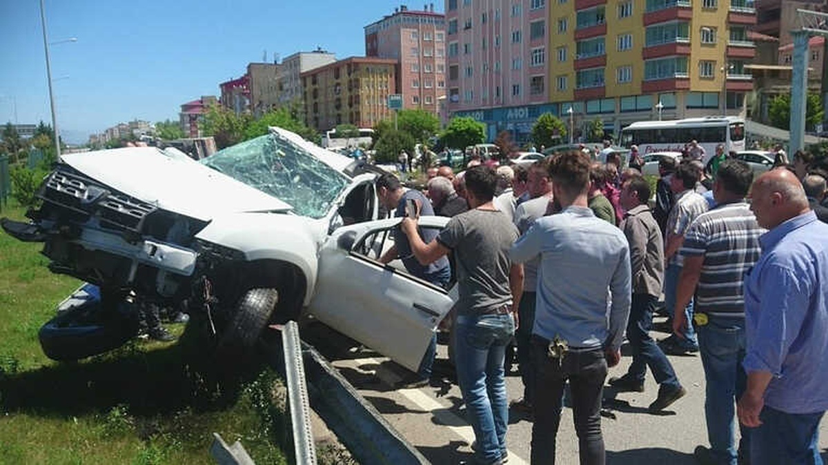 Giresun\'da Trafik Kazası: 2\'si Ağır 3 Yaralı