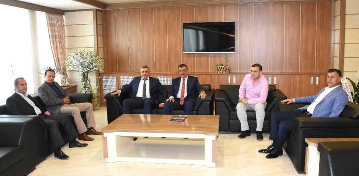Gürkan\'dan Sadıkoğlu\'na Hayırlı Olsun Ziyareti