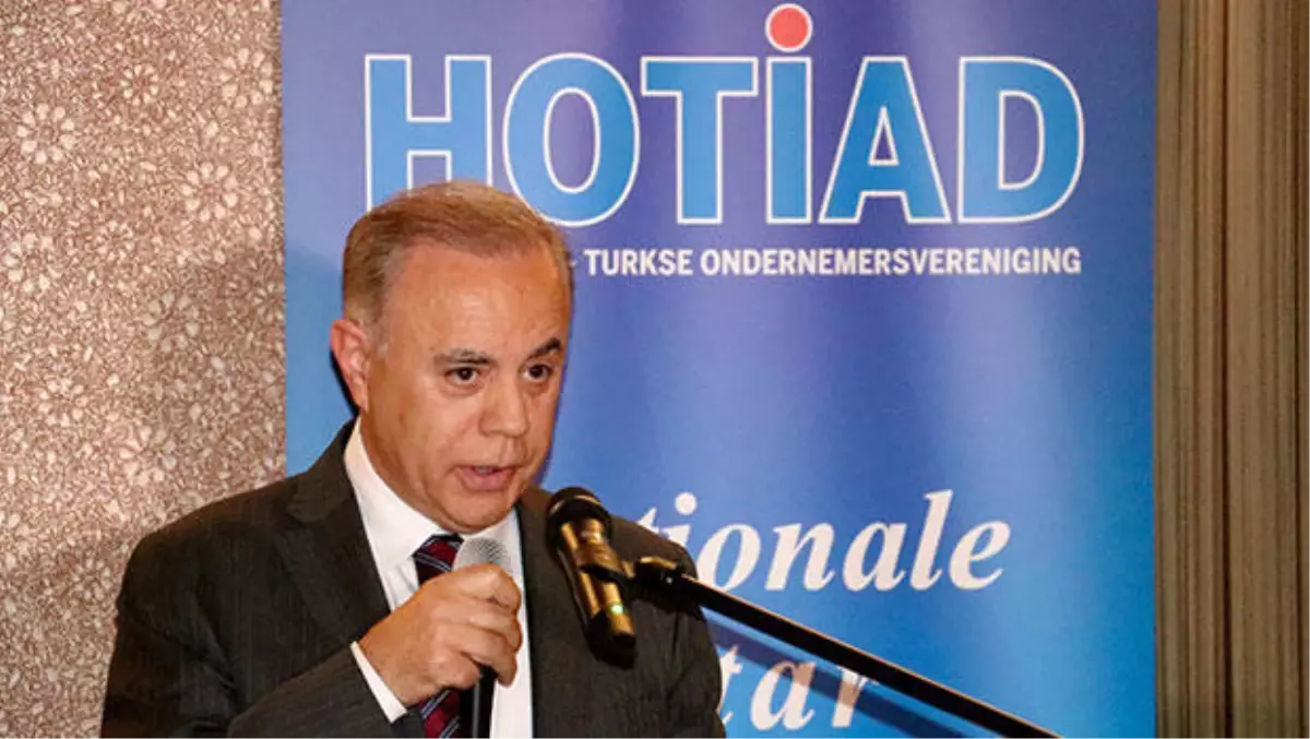 Hollandalı Bakandan İtiraf: "Göçmen Kökenliler Artık Kendilerini Evinde Hissetmiyor..."