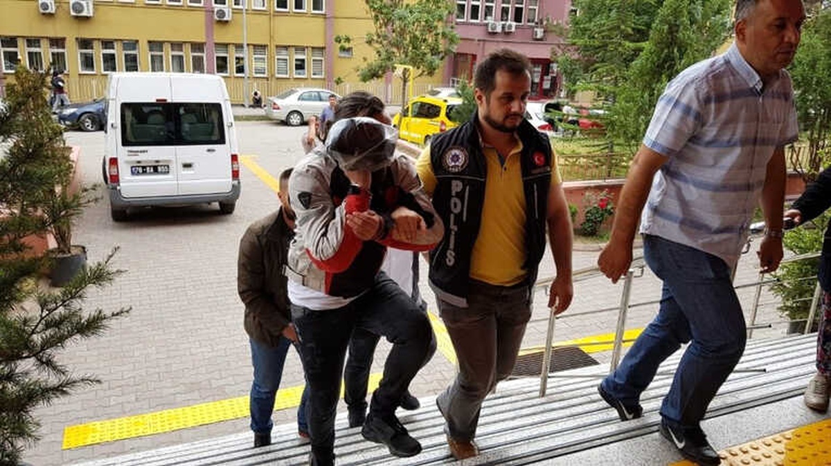 Karabük\'te Uyuşturucu Operasyonu: 2 Gözaltı