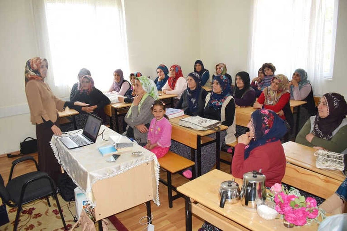 Malatya\'da Kadınlar Bilinçleniyor