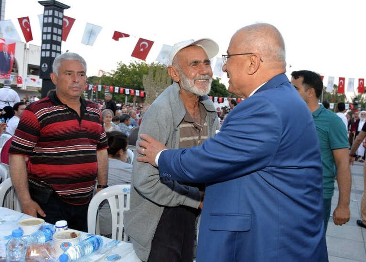 Mersinliler İftar Sofrasında Buluştu