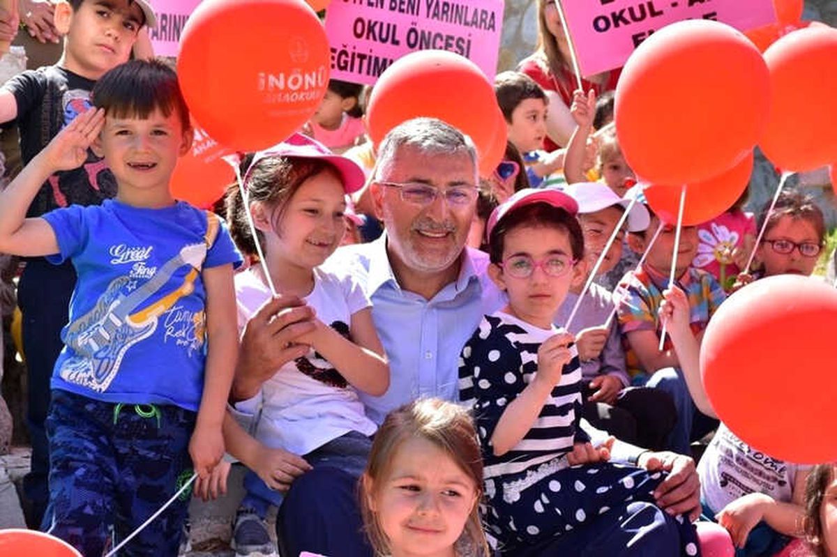 Miniklerden Başkan Bozkurt\'a Ziyaret