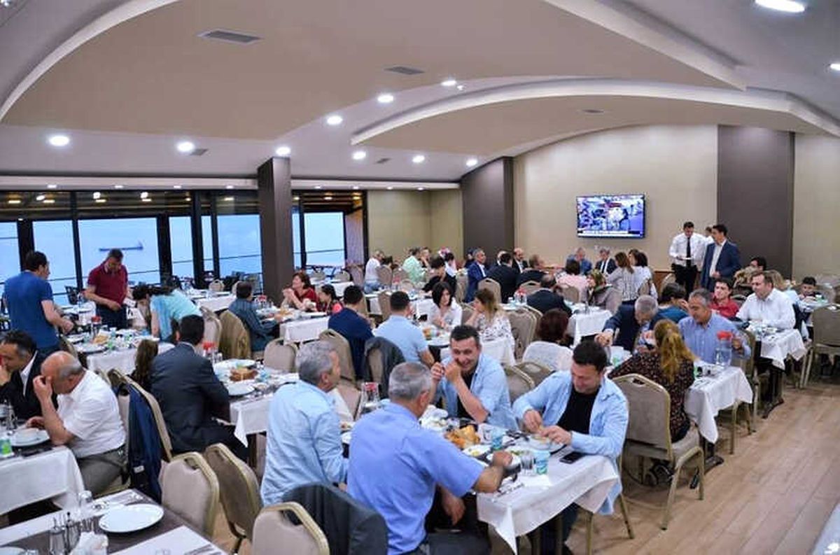 Obm Personeli İftarda Buluştu