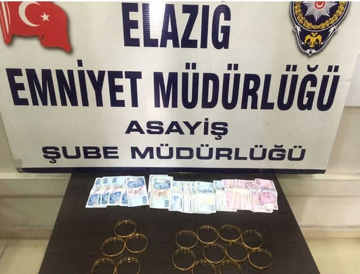 Sahte Bilezikle Kuyumcuları Dolandıran 3 Şüpheli Yakalandı