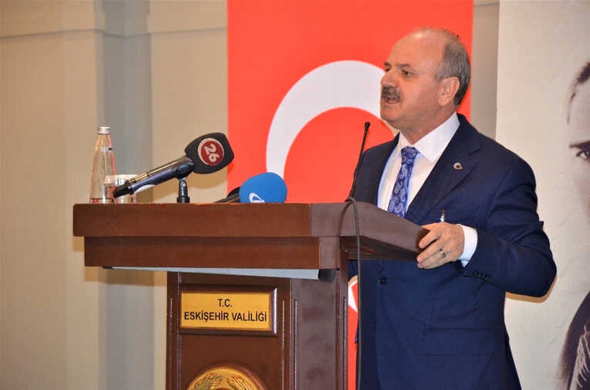Şehit Aileleri ve Gaziler Eskişehir Valiliği\'nin İftarında Bir Araya Geldi