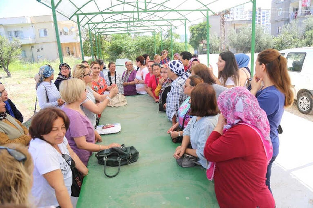 Tece\'de Kadın Üretici Pazarı Açılıyor