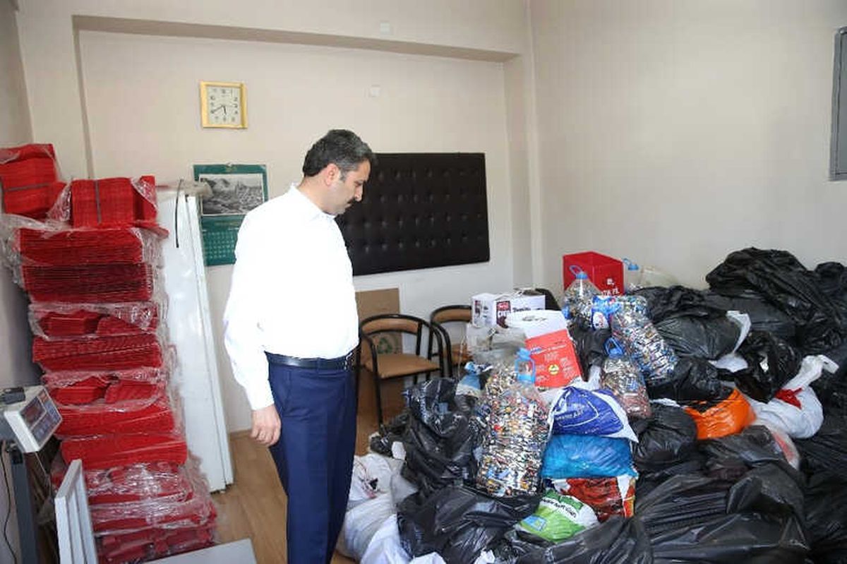 Yarışmada Öğrenciler 3 Ton Atık Pil Topladı