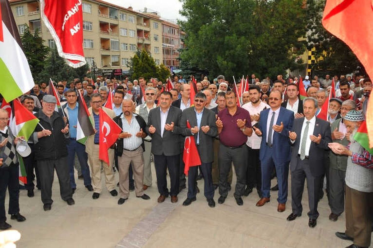 Akşehir\'de \'Davamız Kudüs, Acımız Kudüs\' Mitingi