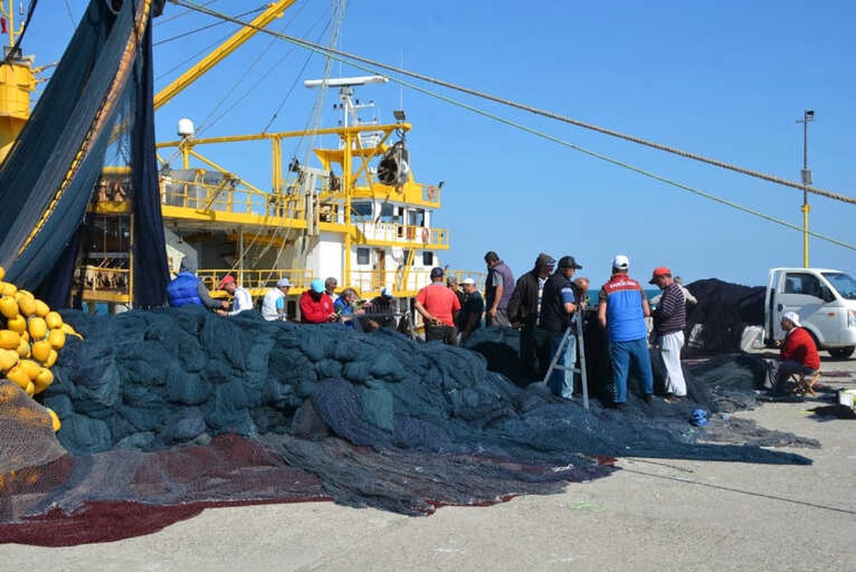 Balıkçılar Yeni Sezona Hazırlanıyor