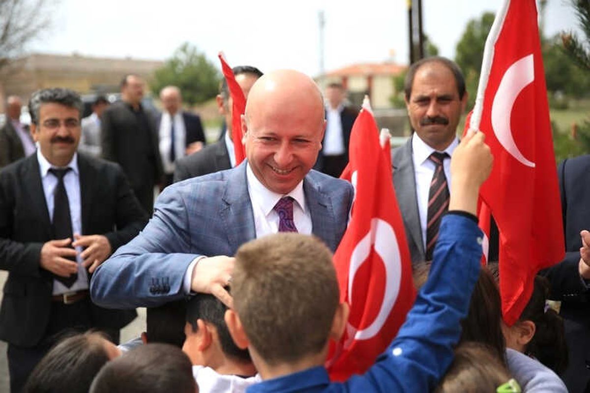 Başkan Çolakbayrakdar\'dan 19 Mayıs Kutlama Mesajı