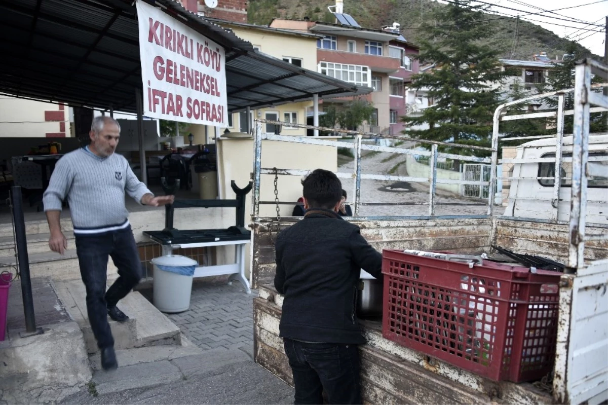 Bu Köyden İftarda Aç Geçemezsiniz