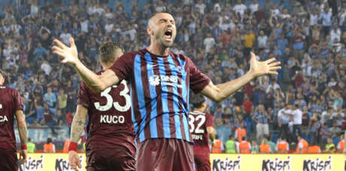 Burak Yılmaz Trabzonspor\'a İhtar Çekti