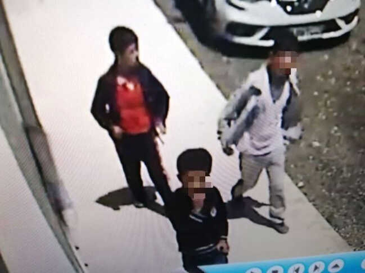 Çocuk Hırsızlar Önce Kameraya Sonra da Polise Yakalandı