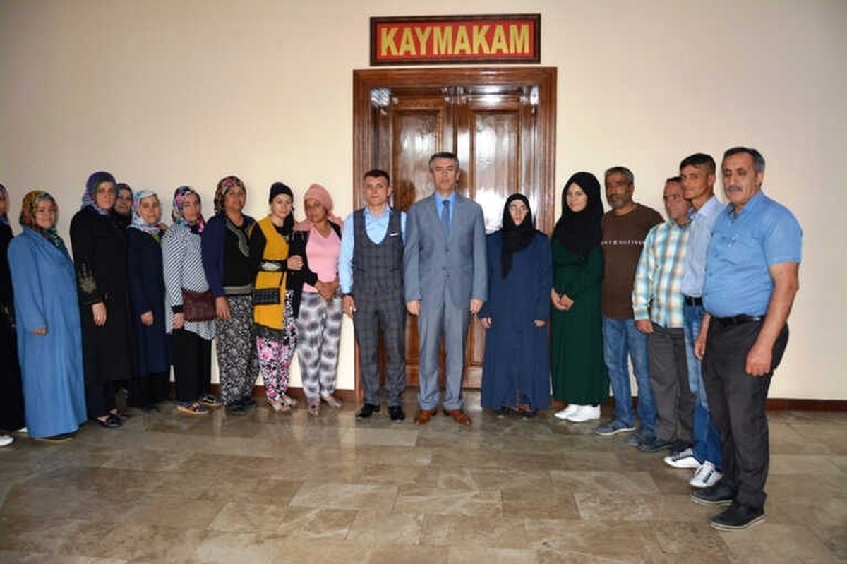 Edremit Kaymakamlığından Toplum Yararına Çalışma Projesi