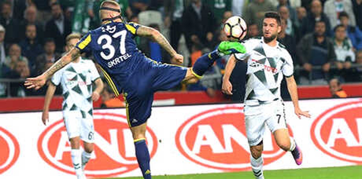 Fenerbahçe ile Konyaspor 34. Maça Çıkıyor