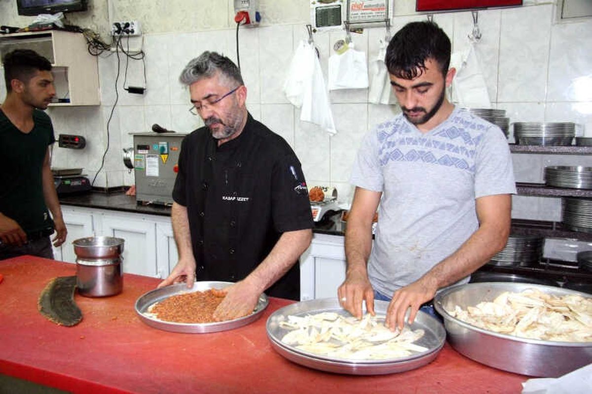 İftar Sofralarında \'Kilis Tava\' Lezzeti