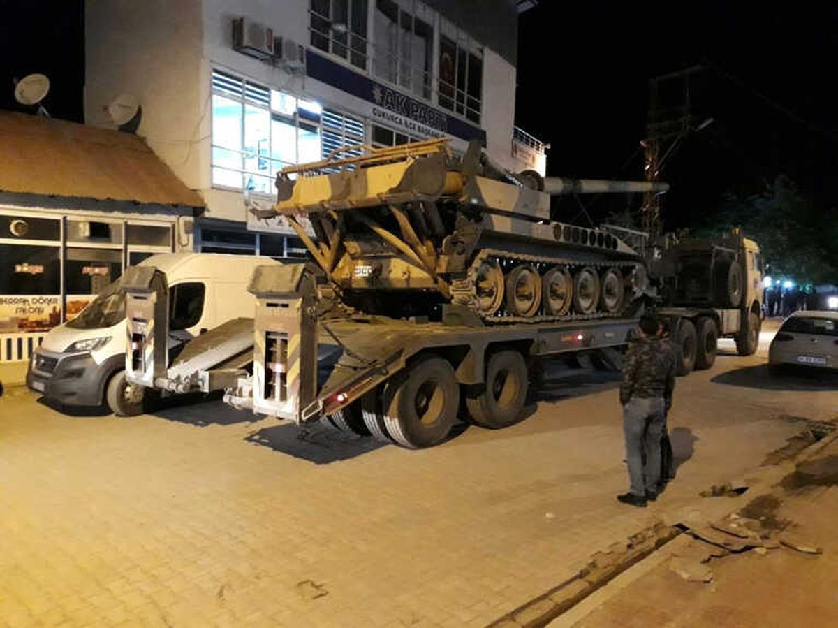 Irak Sınır Boyuna Obüs Sevkıyatı