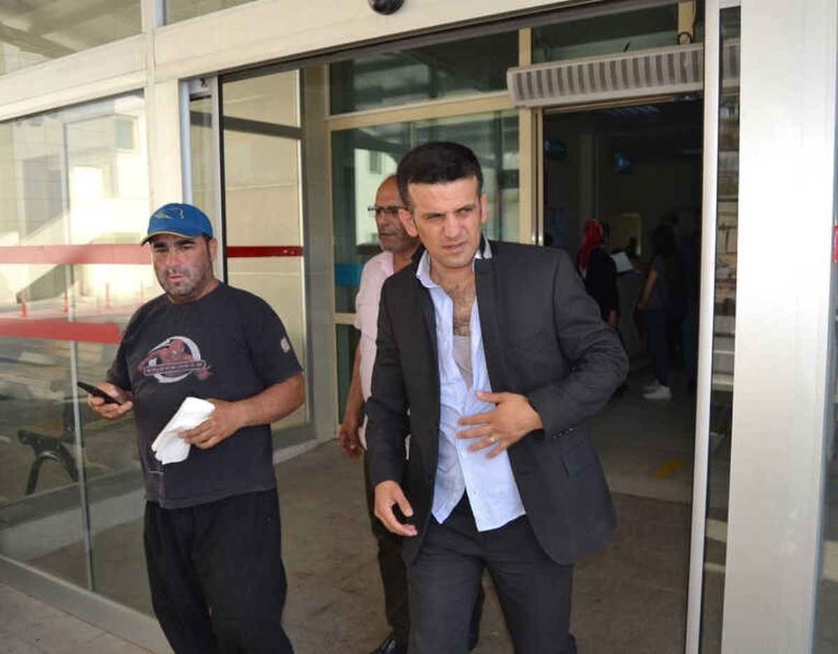 Kozan\'da Belediye Meclis Üyesine Saldırı