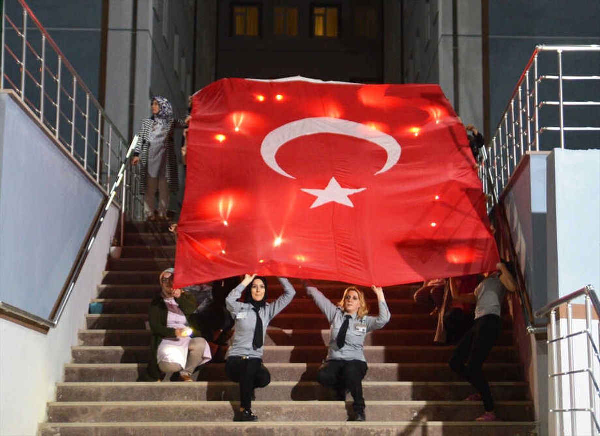 Kyk Yurtlarındaki Öğrenciler İsrail\'i Protesto Etti