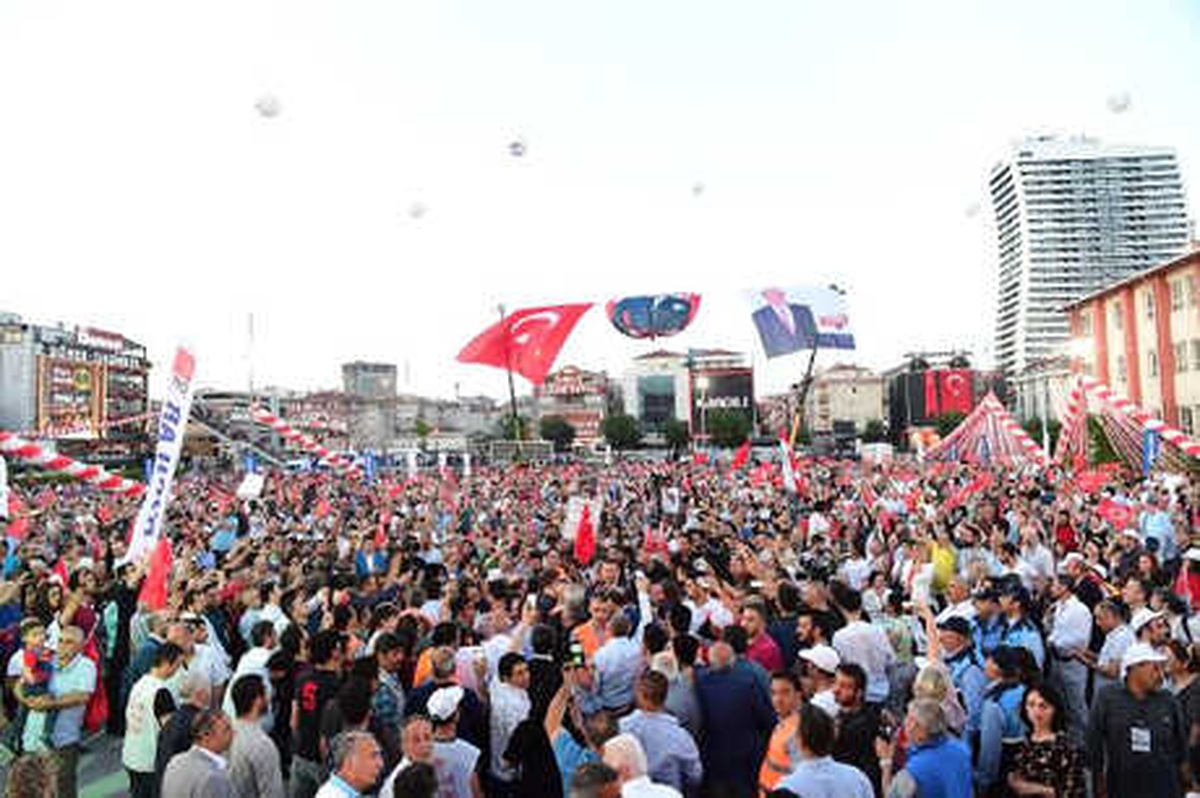 Muharrem İnce: "1, Barışacağız. 2, Büyüyeceğiz. 3, Bölüşeceğiz"