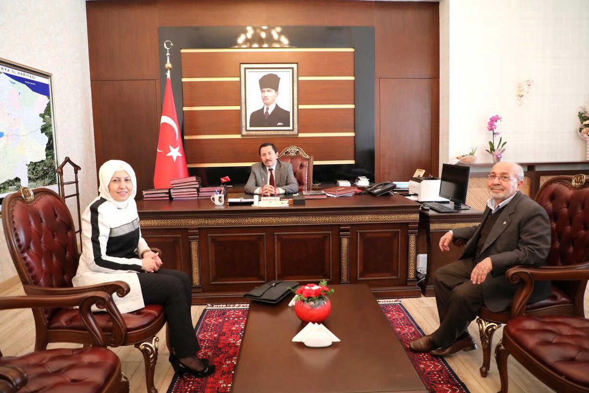 Nur Gülşan\'dan Vali Balkanlıoğlu\'na Ziyaret
