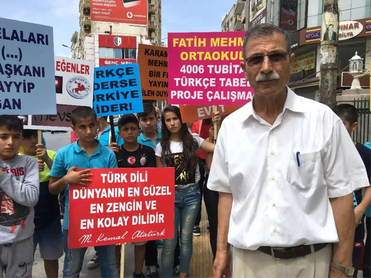 Öğrencilerden Türkçe Tabelalı Esnafa Teşekkür, Yabancı Tabelalı Esnafa Uyarı