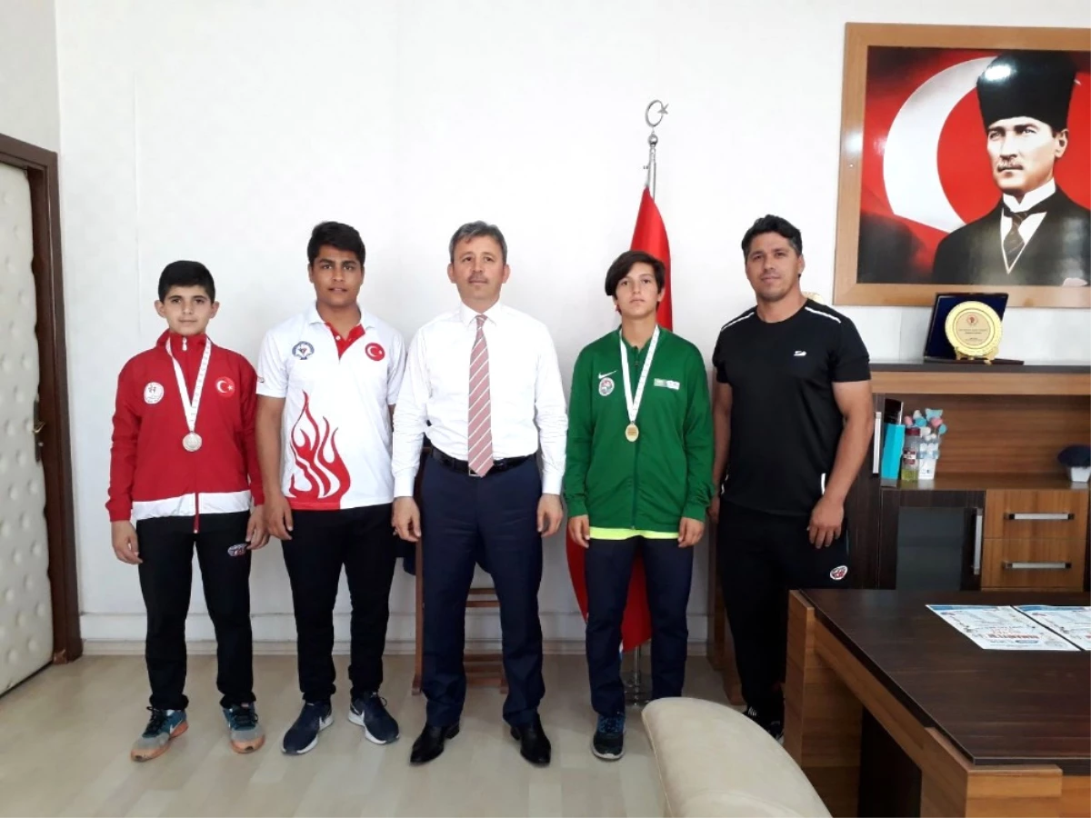 Osmaniyeli Milli Atletten Büyük Başarı