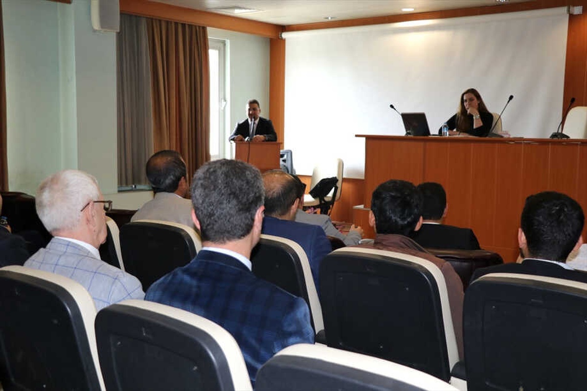 Siirt\'te "Aile Hukuku ve Boşanmalar" Semineri