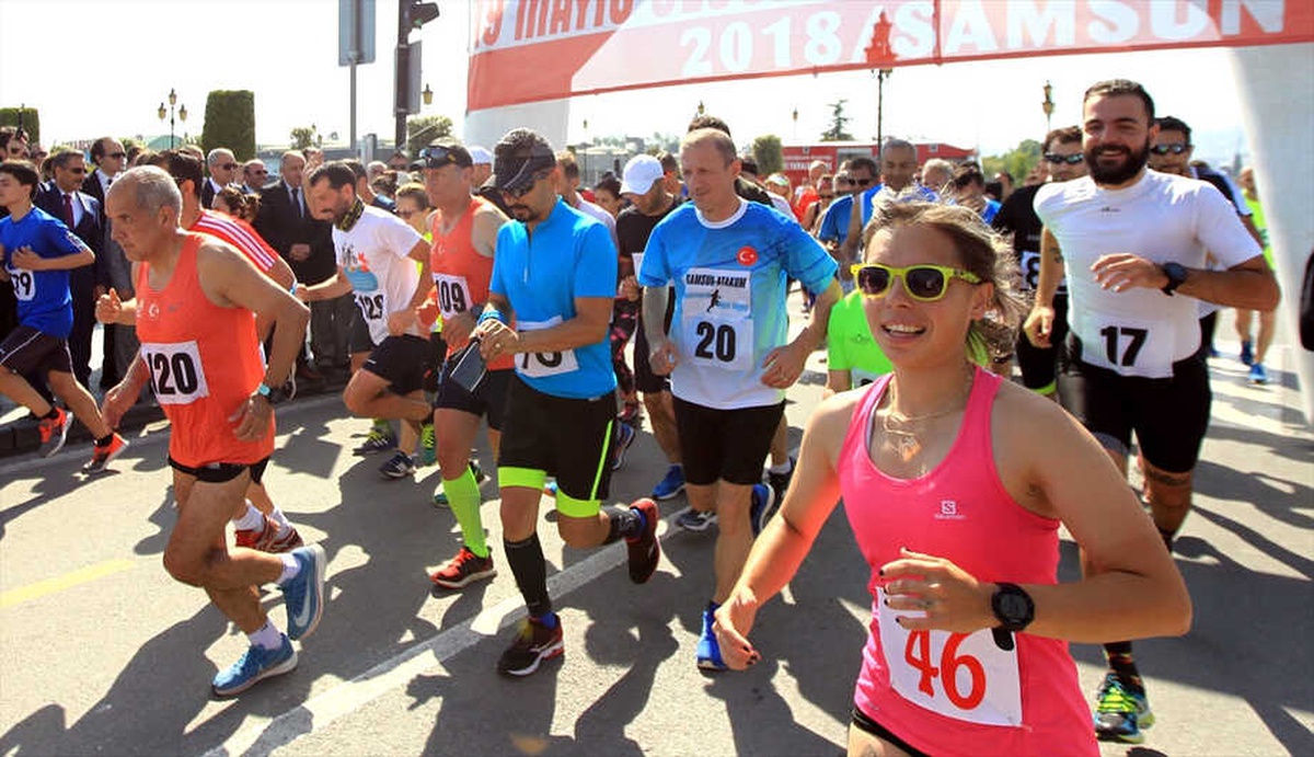 19 Mayıs Atatürk\'ü Anma, Gençlik ve Spor Bayramı