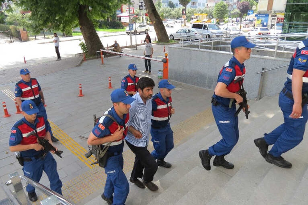 4 Kişiyi Öldürdü Şimdi de "Namusumu Temizledim" Dedi